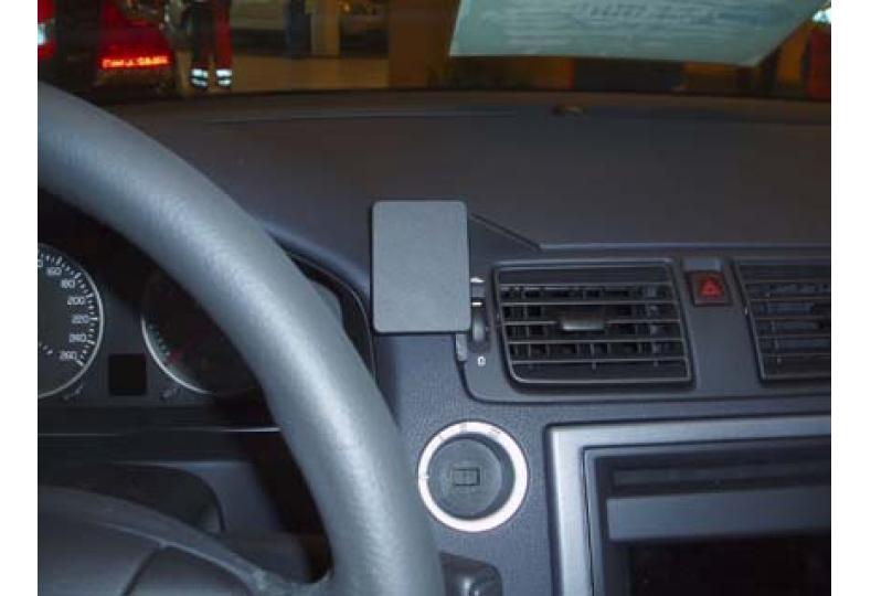 Brodit Proclip Volvo V50/S40/C30 05- center