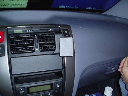 Proclip Hyundai Tucson 05- angled