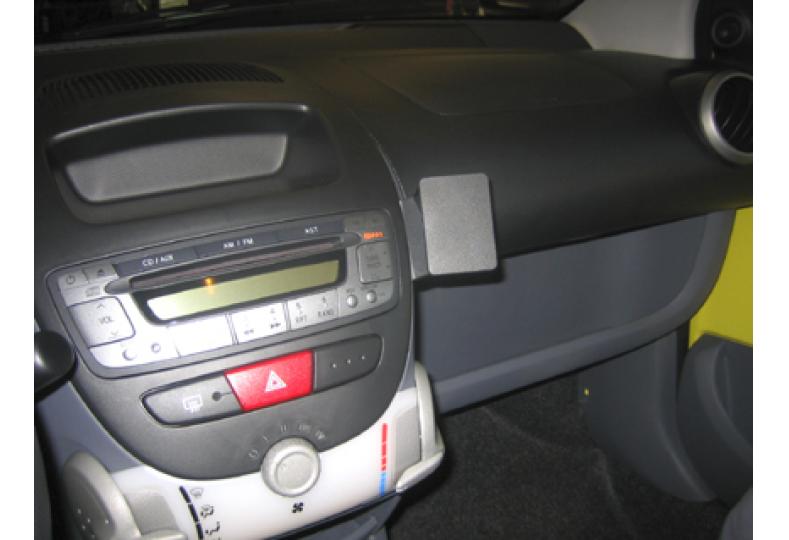 peugeot 108 phone holder for toyota aygo