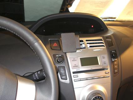 Proclip Toyota Yaris 06- center