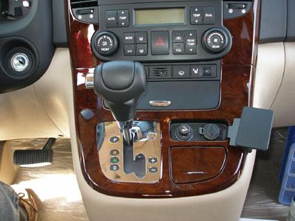 Proclip Kia Carnival 06- Angled