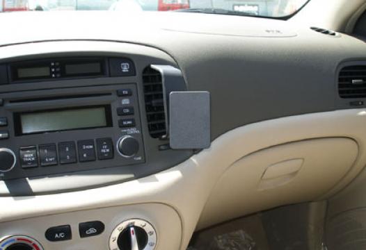 Proclip Hyundai Accent 06- center