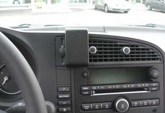 Proclip Saab 9-3 07 center  NOT for models with factory navigation.