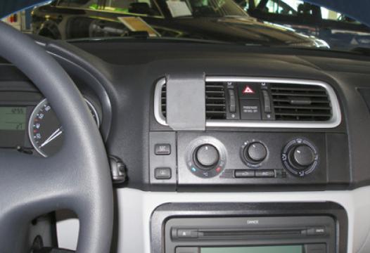 Proclip Skoda Fabia / Roomster 07- Center