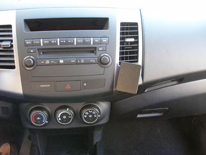 Proclip Mitsubishi Outl 07-/Peugeot 4007 /C-Crosser angled