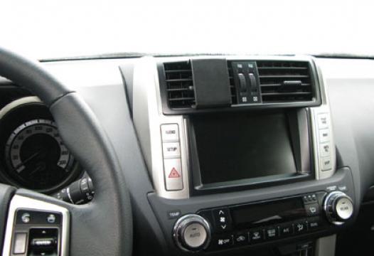 Proclip Toyota LandCruiser/Landcruiser 150 2010-Center mount
