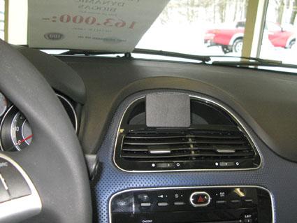Proclip Fiat Punto Evo 10- Center mount