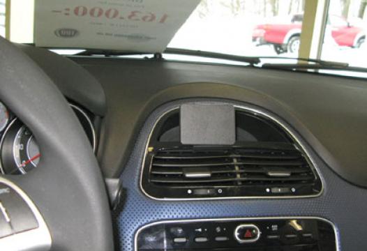 Proclip Fiat Punto Evo 10- Center mount