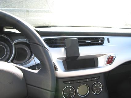 Proclip Citroen DS3 / C3 10- Center mount NOT for factory navigation 