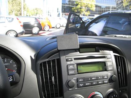 Proclip Hyundai H1/iLoad/iMax 09-10 Center mount
