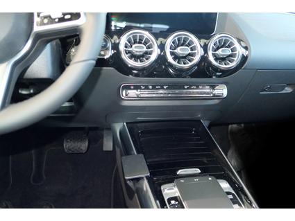 Proclip Mercedes Benz B-Class 19- Console mount
