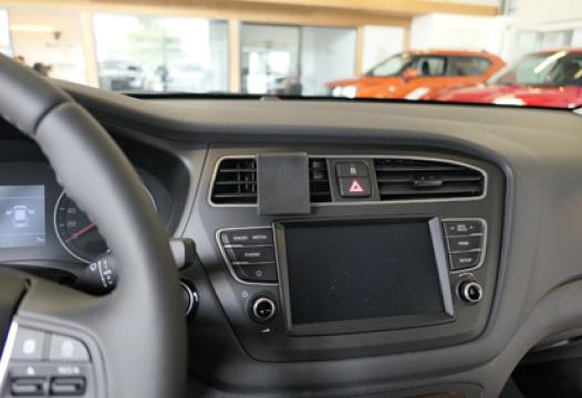 Proclip Hyundai i20 19- Center mount