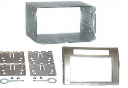 2-DIN frame Toyota Corolla Verso 04> silver