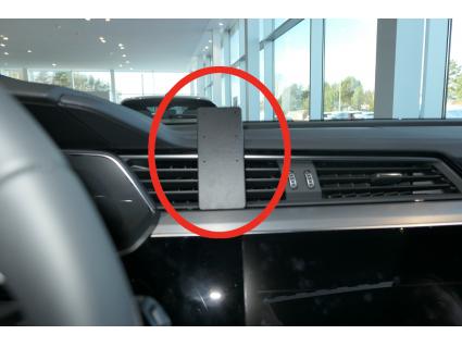 Proclip Audi e-tron 19- Center mount