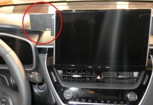 Proclip Toyota Corolla Cross 23- Center mount