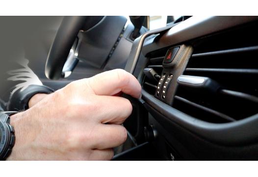 Proclip Ford Transit Courier Center Mount 25- only for 10" screen