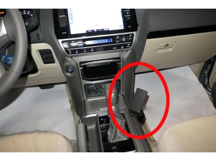 Proclip Toyota LandCruiser 150 22- Console mount