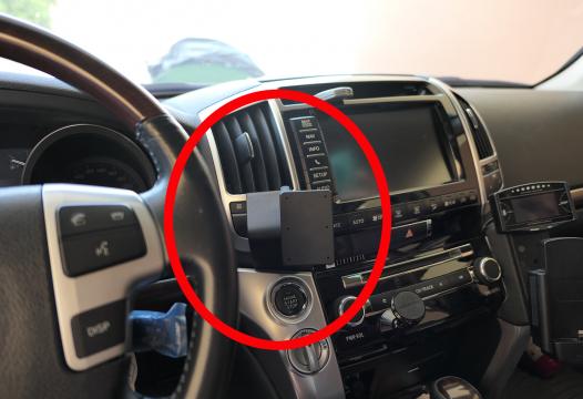 Proclip Toyota LandCruiser V8 08-15 USA Center mount