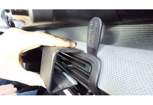 Proclip Citroen E-C3 25-/ C3 Aircross 25- Center mount