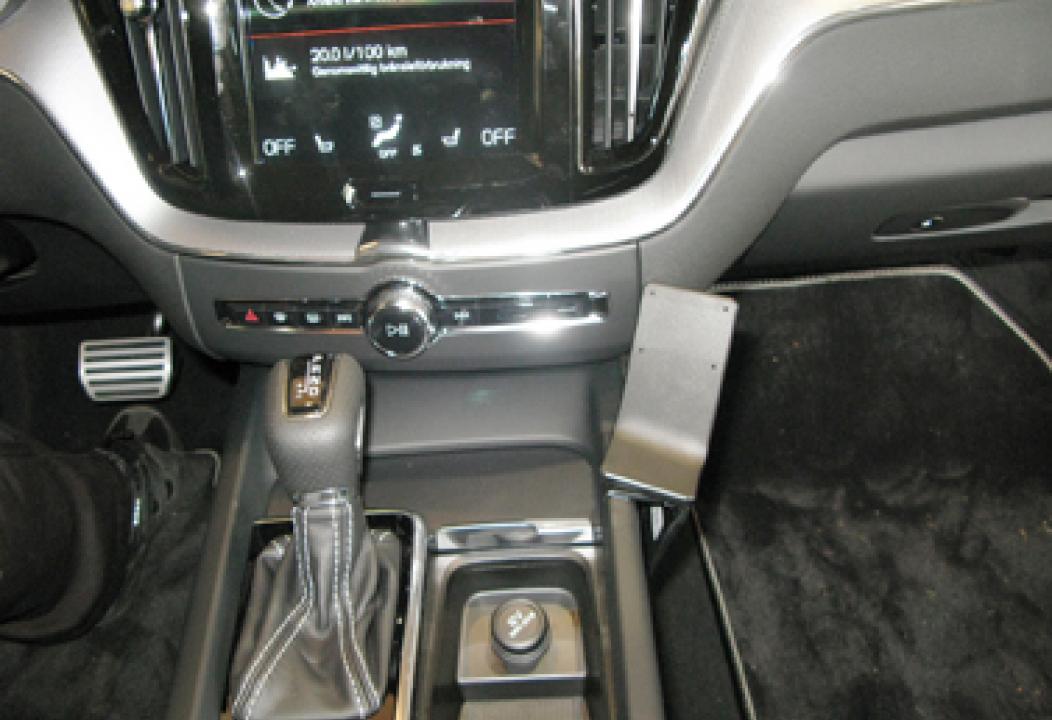 Brodit Proclip Volvo XC60/S60/V60 2018 console mount