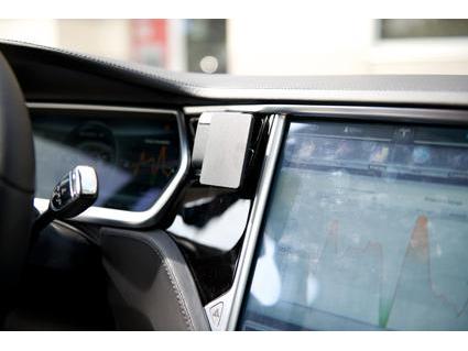 Proclip Tesla Model S/X 13- center mount