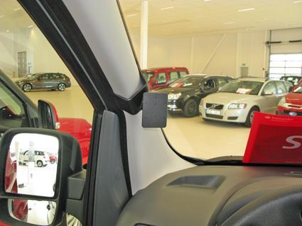 Proclip Citroen Jumpy III/Fiat Scudo/Peugeo 07- left mount