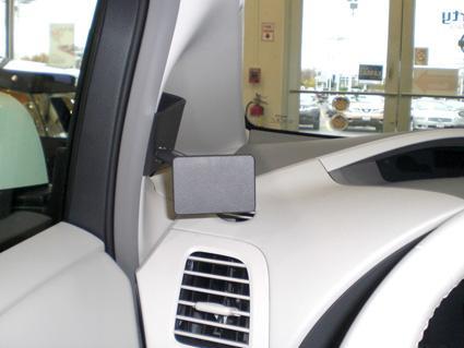 Proclip Nissan Leaf 12- Left mount