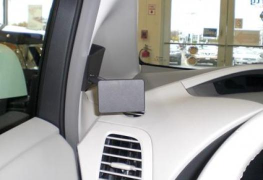 Proclip Nissan Leaf 12- Left mount