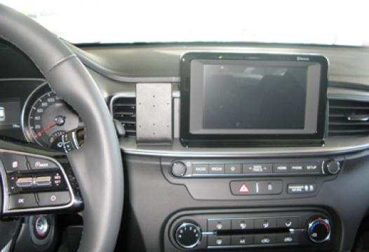 Proclip Kia Ceed 19- Center mount (Only 7"display)