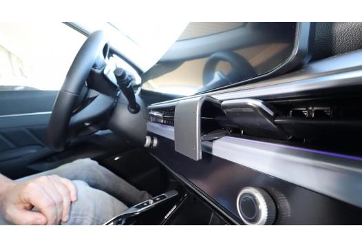 Proclip Kia Sorento 25-26 Center mount