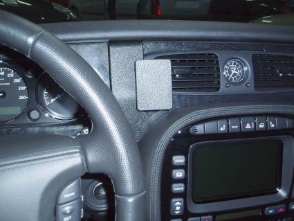 Proclip Jaguar XJ 03- center
