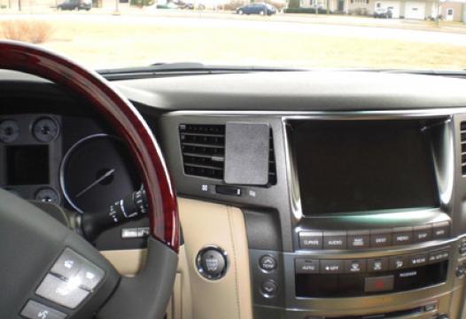 Proclip Lexus LX 570 08-11 Center mount