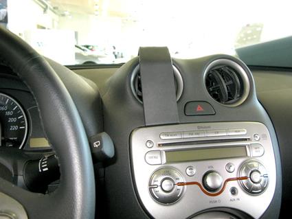 ProClip Nissan Micra 11- Center mount