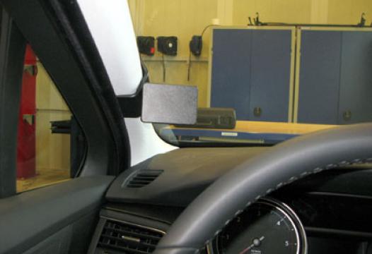 Proclip Peugeot 508 11- Left mount