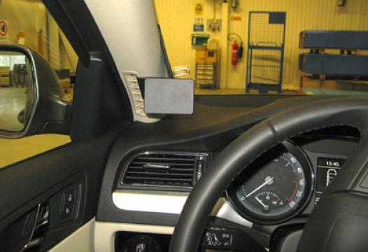Proclip Skoda Superb 09- Left mount