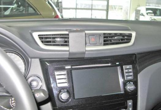 Proclip Nissan Qashqai 2014- Center mount