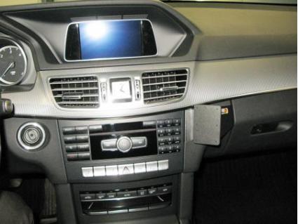 Proclip Mercedes Benz E-Class 14- angled mount