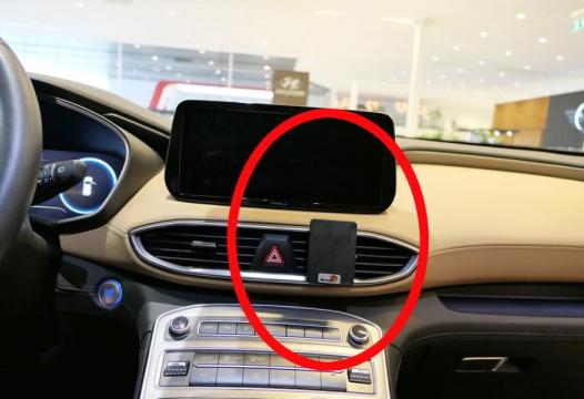 Proclip Hyundai Santa Fe 22- Center mount