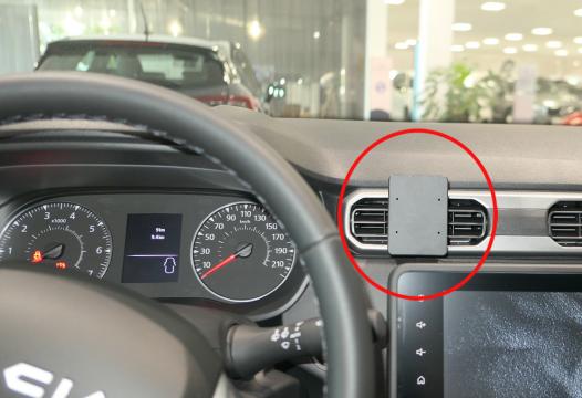 Proclip Dacia Duster 23- Center mount