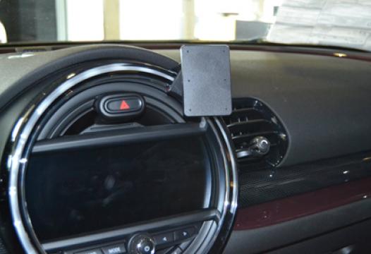 Proclip Mini Cooper Clubman 16- angled (ONLY for 8.8"display