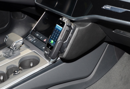 console Audi A6 06/2018-