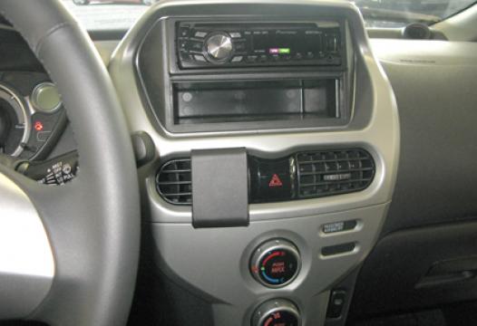Proclip Peugeot iOn/Citroen C-Zero 10-13 Center mount