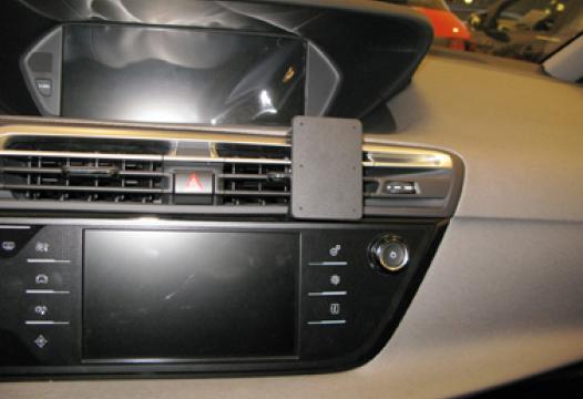 Proclip Citroën C4 Picasso II 2016- angled mount