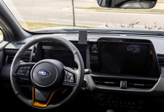 Proclip Subaru Outback 26- Center mount