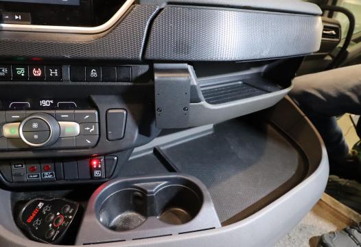 Proclip DAF XG+/XG/XF/XD 22- Center mount