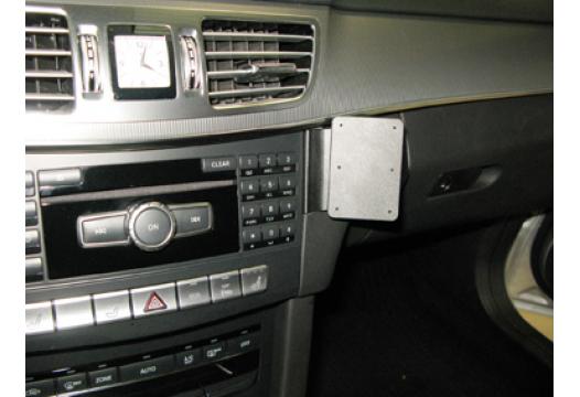 Proclip Mercedes Benz E-Class 14- angled mount