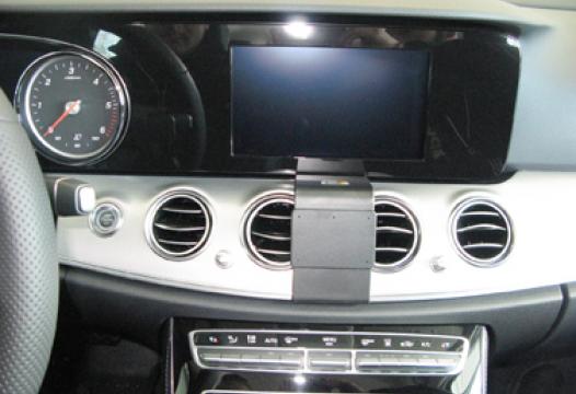 Proclip Mercedes Benz E-Class 18- center - heavy duty