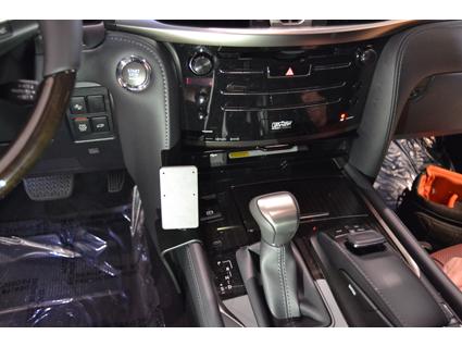 Proclip Lexus LX Series 16- Console mount, left