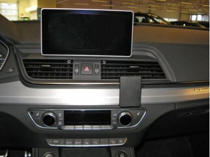 Proclip Audi Q5 17- center mount