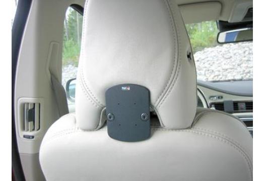 Headrest mount Volvo